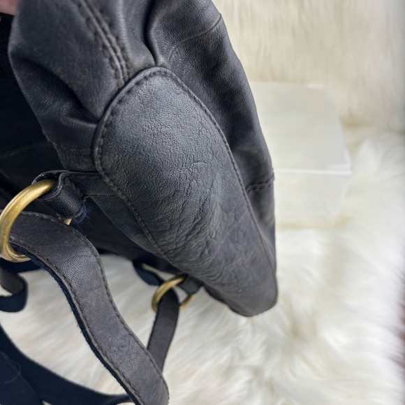 FOSSIL BLACK ALL LEATHER BACKPACK - Picture 7 of 9